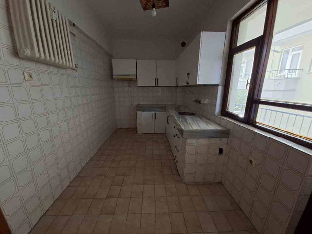 ÇANAKKALE CEVATPAŞA MAH ESKİ VALİ KONAGİ YAKINI KİRALIK 3+1 DAİRE