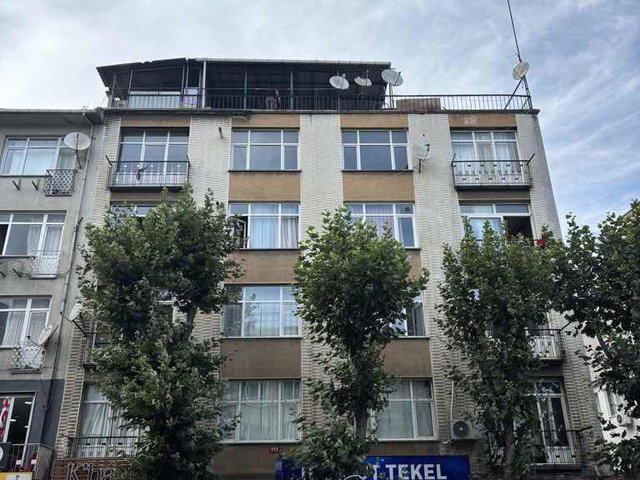 YATIRIM FIRSATI, HASANPAŞA’DA CADDE ÜZERİ, GENİŞ 2+1