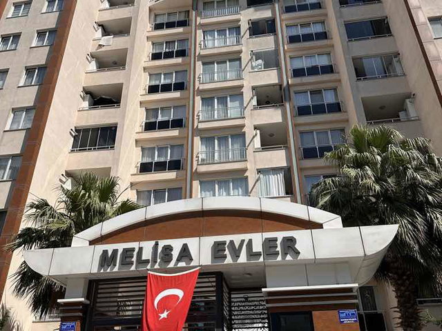 BEYLİKDÜZÜ’NDE 11. KAT SON KAT | 3+1 | 165 M² BRÜT | EŞYALI | ÇİFT CEPHE (GÜNEY-BATI)
