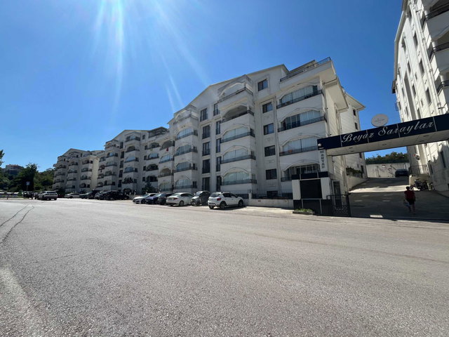 REMAXÇAKRA ÖMER ONAYCI'DAN ASKERI KAPI YAKINI 3+1 KIRALIK DAIRE