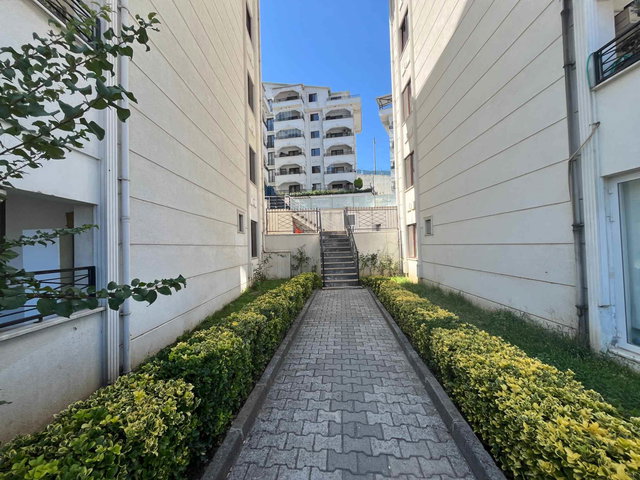REMAXÇAKRA ÖMER ONAYCI'DAN ASKERI KAPI YAKINI 3+1 KIRALIK DAIRE