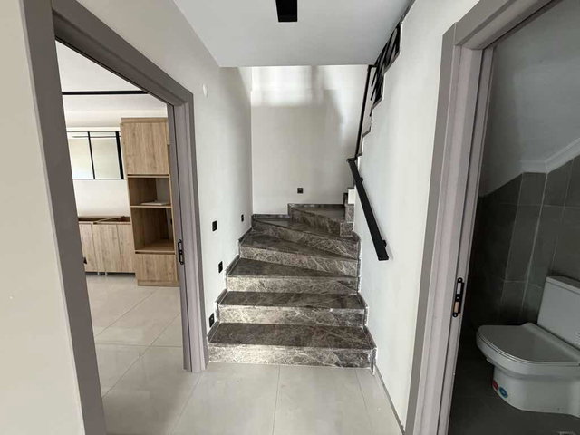 KÖRFEZ GÜNEY MAHALLESİ 4+1 SATILIK VİLLA