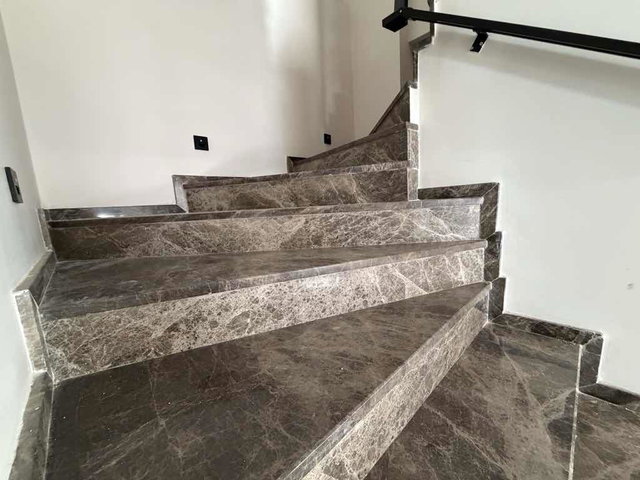 KÖRFEZ GÜNEY MAHALLESİ 4+1 SATILIK VİLLA