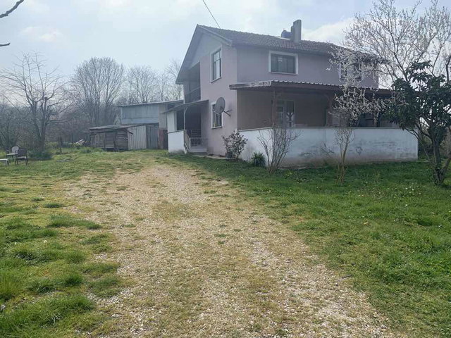 REMAX DESİGN KARAPÜRÇEK MEŞEPINARI BAHÇELİ MÜSTAKİL DUBLEX