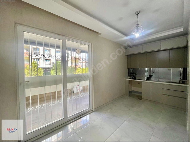 REMAX ÖZGÜR İBRAHİM GÜNEŞ'TEN MÜCAHİTLER'DE KİRALIK 2+1