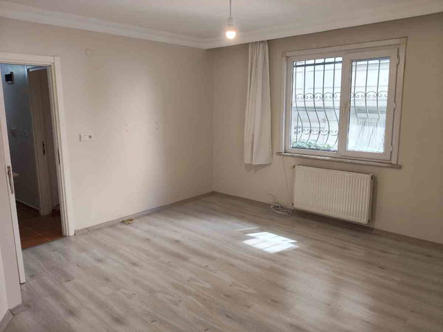 REMAX PRO RAMAZAN DAN BAHÇELİEVLER DE BOŞ 2+1