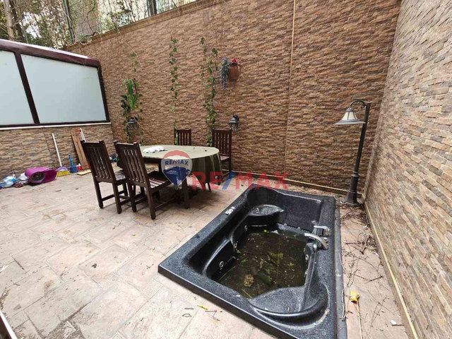 REMAX ŞİRVAN'DAN MODA'DA BAHÇE KATI 2+1 EŞYALI KİRALIK DAİRE
