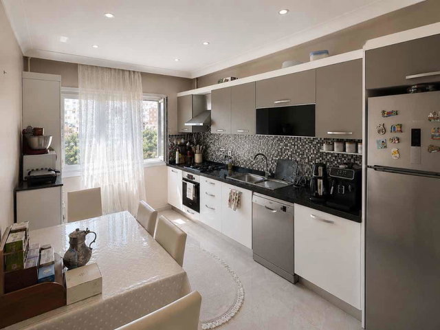 ATAŞEHIR İNÖNÜ MAHALLESI'NDE MODERN BINADA SATILIK 3+1 DAIRE