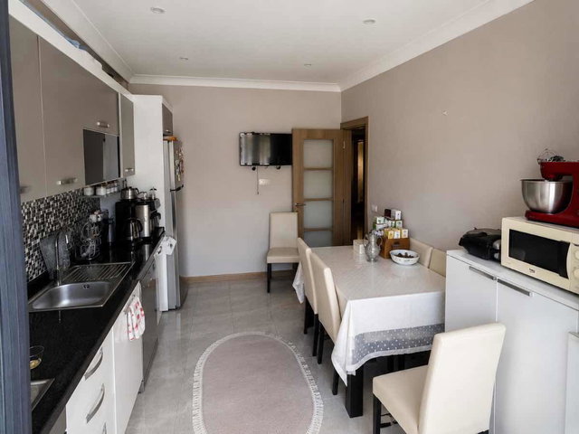 ATAŞEHIR İNÖNÜ MAHALLESI'NDE MODERN BINADA SATILIK 3+1 DAIRE