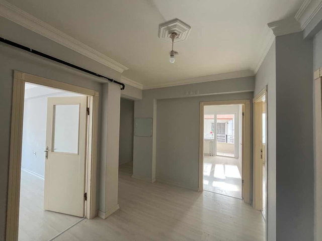 MAMAK 1080 CADDE ÜZERİ ARA KAT KİRALIK 3+1