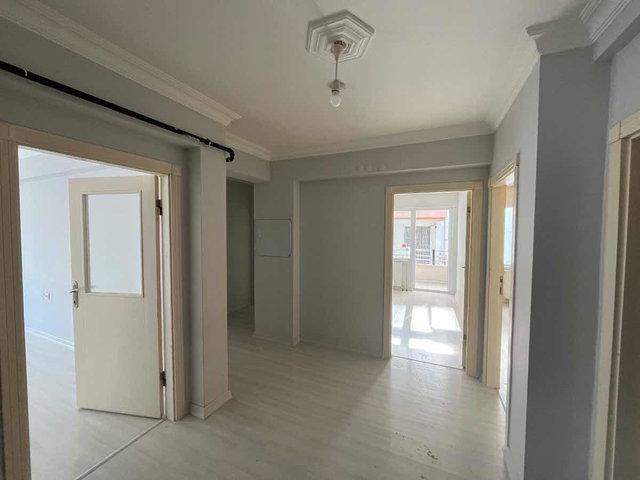 MAMAK 1080 CADDE ÜZERİ ARA KAT KİRALIK 3+1