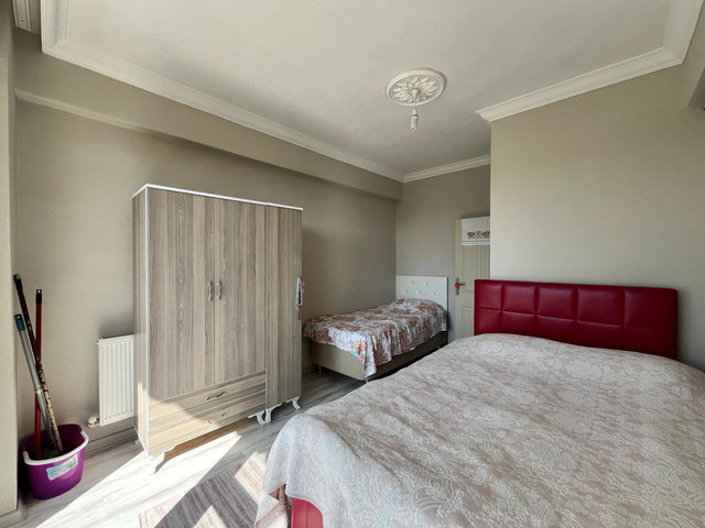 REMAX MAVİDEN KARASU GÖLPARK EVLERİNDE SATILIK 2+1 DUBLEX DAİRE