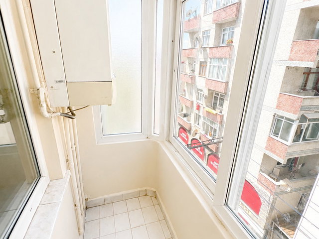 ESENLER KAZIM KARABEKİR MAHALLESİNDE 2+1 SATILIK BALKONLU DAİRE