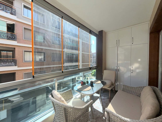 KARŞIYAKA ŞEMİKLER’DE 3+1 | 120 M² BRÜT | BALKONLU | KAT MÜLKİYETLİ TAPULU