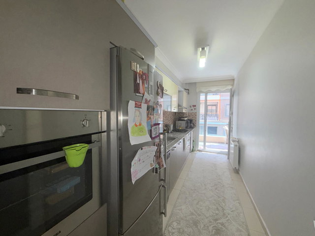 KARŞIYAKA ŞEMİKLER’DE 3+1 | 120 M² BRÜT | BALKONLU | KAT MÜLKİYETLİ TAPULU