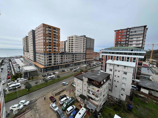 REMAX'DAN RİZE PAZAR RİZEDANS'DA 4+1 8.KAT MASRAFSIZ KREDİYE UYG