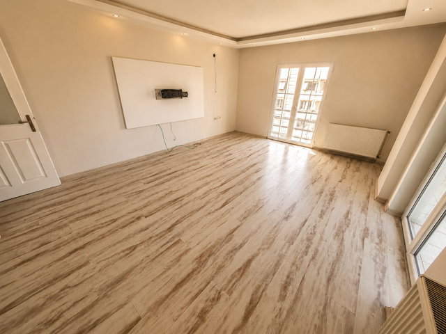 REMAX MİD 'DEN BAHÇELİEVLER - ARA KAT - 3+1 SATILIK DAİRE