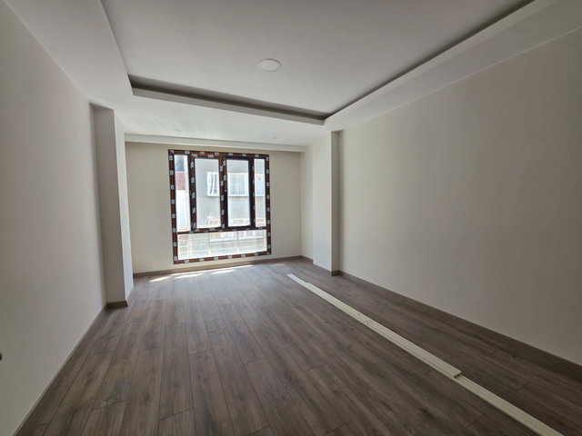 ESENLER FATIH MAHALLESI' NDE SIFIR BINADA 85 M² NET 3+1 DAIRE
