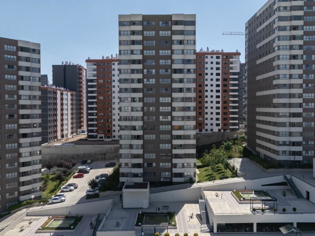KAŞMİR YONCA YÜKSEK KAT 5+1 ÇİFT KAPALI OTOPARK SATILIK