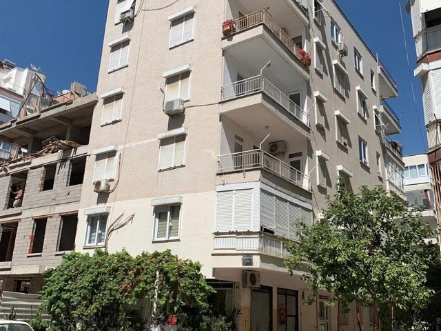 VARLIK MAHALLESİNDE AYRI MUTFAKLI SATILIK 2+1 DAİRE