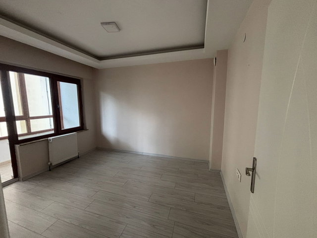 TALAS YENİDOĞAN DA 4+1 SATILIK GENİŞ DAİRE