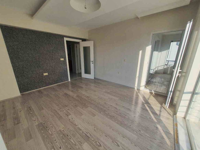 REMAX DOĞU'DA AZİZİYE CAMİSİNE YAKIN KİRALIK 3+1 DAİRE