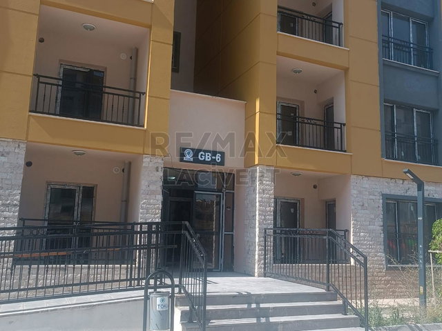RE/MAX LACİVERT'TEN HİLALKENT'TE 3+1 KİRALIK DAİRE