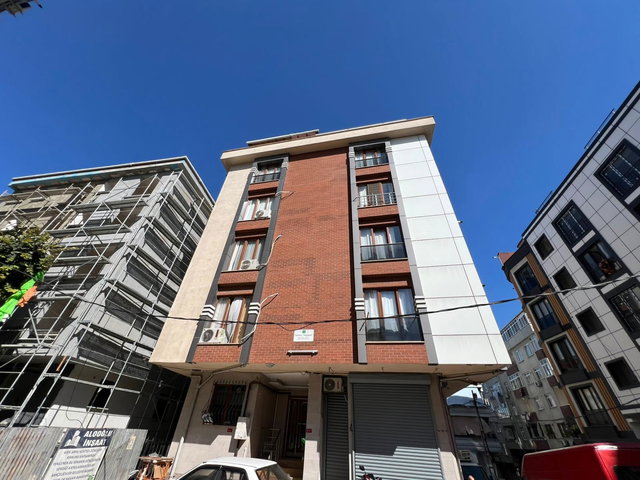 YENİBOSNA ZAFER MAHALLESİ’NDE 2+1 GÜNEY CEPHE DAİRE