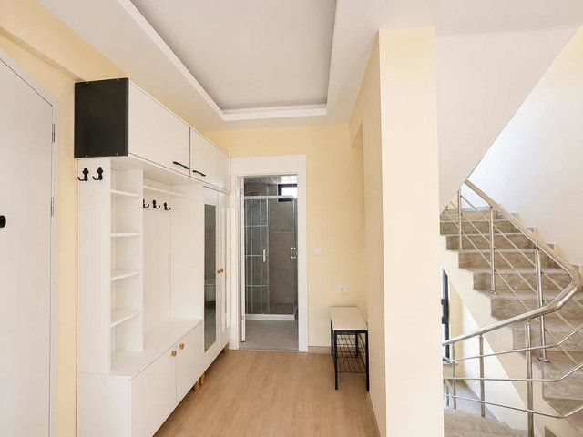 YENİ BAĞLICA’DA MÜKEMMEL KONUMDA, 4+2 BAĞIMSIZ VE KOMPAKT KİRALIK VİLLA