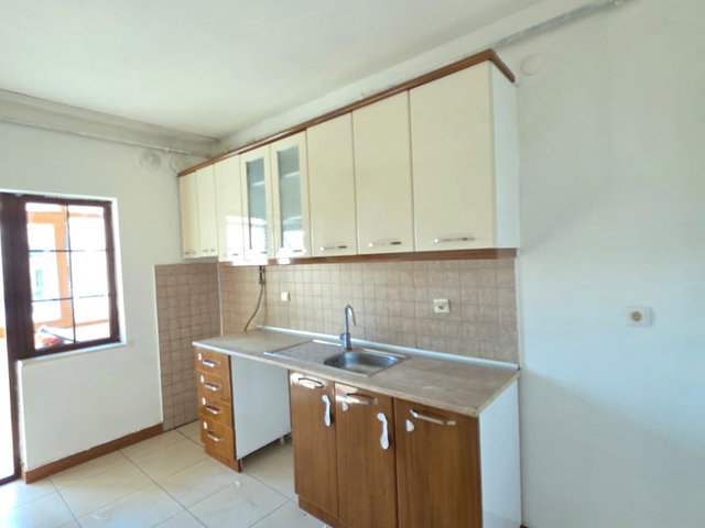 REMAX İLKE'DEN A GAZİ'DE İL EMNİYET MÜD.YAKINI 3+1 KİRALIK DAİRE