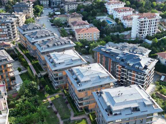 NEFES ÇENGELKÖY SİTESİNDE BOĞAZ MANZARALI 4+1 DUBLEKS FULL SOSYAL DONATILI
