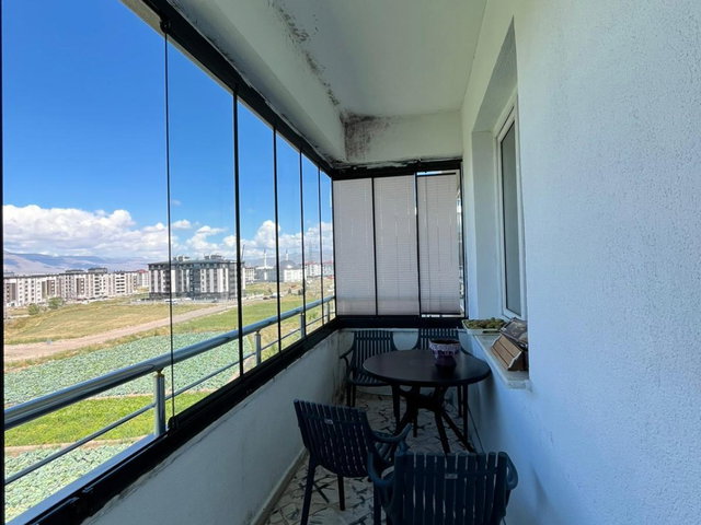REMAX İLKE'DEN ŞÜKRÜPAŞA'DA 3+1 SATILIK FULL YAPILI DAİRE