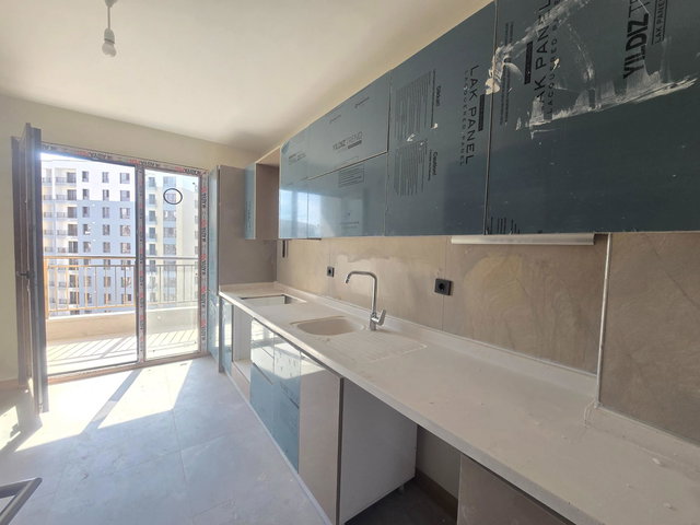 İZMİT CEDİT KONUTLARI SATILIK 3+1 DENİZ MANZARALI ARA KAT DAİRE