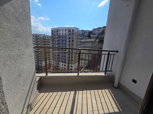 İZMİT CEDİT KONUTLARI SATILIK 3+1 DENİZ MANZARALI ARA KAT DAİRE