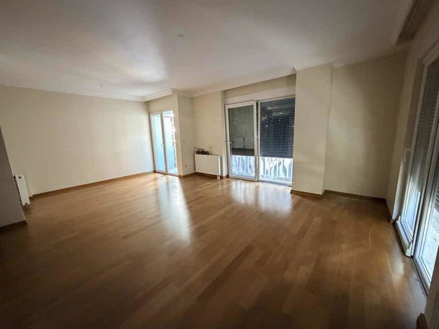 KADIKÖY’DE 3+1 | 85 M² NET | ÇİFT CEPHELİ, BALKONLU, BOŞ KİRALIK DAİRE
