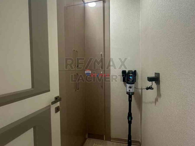 RE/MAX LACİVERT'TEN BOSTANCIOĞLUN'DA SATILIK 4+1 ARAKAT DAİRE