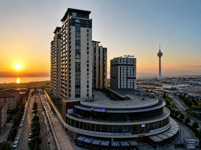 REMAX HEDEF'TEN AVENUE AVM RESİDENCE 2+1 BAHÇE KATI DENİZ VE GÖL MANZARALI
