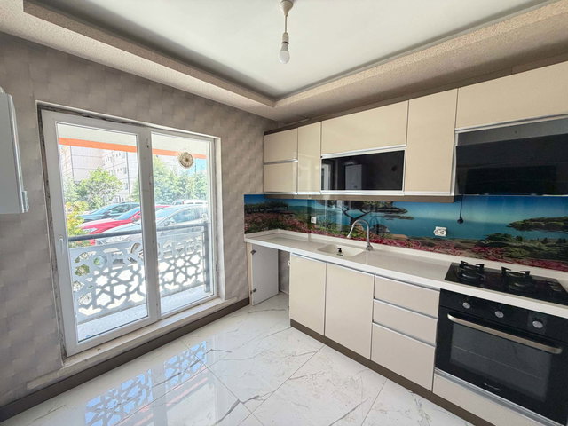 SİNCAN'DA HASTANE METRO YAKINI 2+1 SATILIK DAİRE