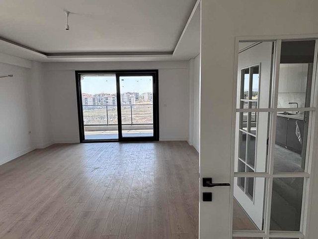 REFERANS 17 PROJESİNDE OTORUMA HAZIR SATILIK 3+1 DAİRE