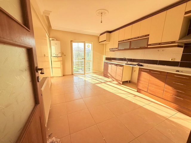 29 EKİM MAH.’DE GÜNEY-BATI CEPHELİ 3+1 | 140 M² NET | 2 BANYO | BALKONLU
