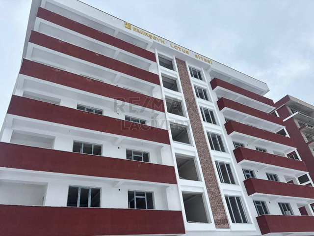 RE/MAX LACİVERT'TEN EMİRŞEYH LOTUS'DA SATILIK 3+1 DAİRE