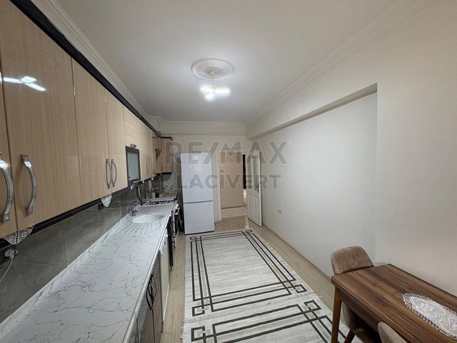 RE/MAX LACİVERT'TEN YILDIZKENT'TE ACİLLL SATILIK 3+1 BODRUM KATI