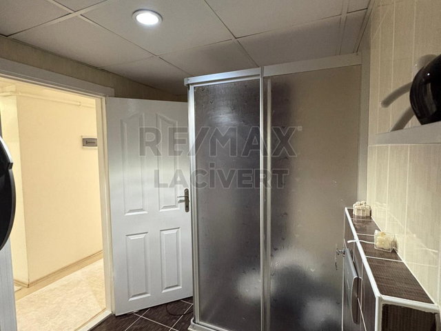 RE/MAX LACİVERT'TEN YILDIZKENT'TE ACİLLL SATILIK 3+1 BODRUM KATI
