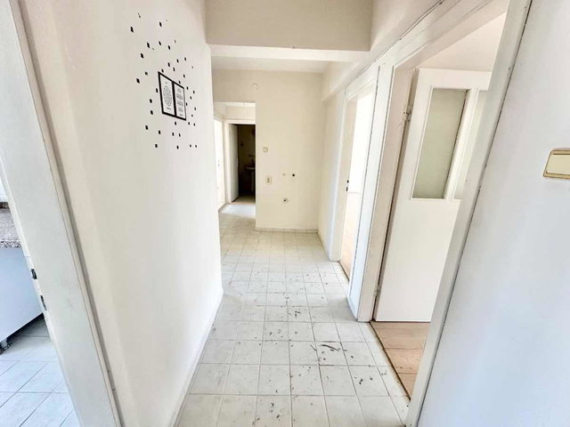 REMAX LEON I KONAK MAHALLESİ 'NDE CADDE MANZARALI KİRALIK 3+1
