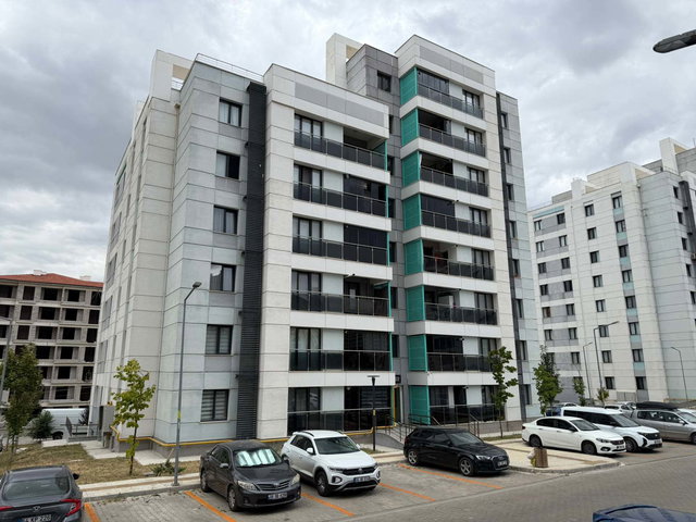 DİRİLİŞ TOKİ BLOKLARI 5.ETAP ARA KAT 3+1 KÖK TAPU FIRSAT DAİRE