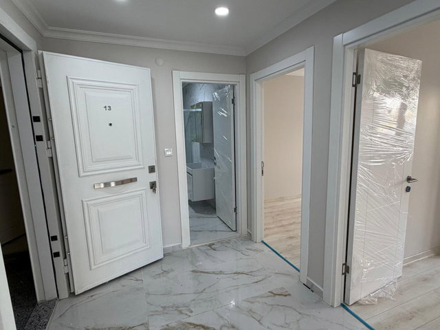 REMAX ASHİLL ÜSKÜDAR FERAH 3+1 SATILIK DAİRE