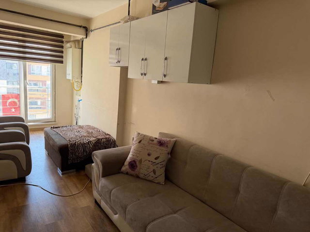 SÜTLÜCEDE ÜNİVERSİTE YAKINI 2+1 FUL EŞYALI KİRALIK DAİRE