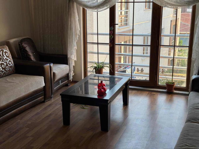 ÇARŞI VE ZÜBEYDE HANIM BULVAR YAKIN FUL EŞYALI 3+1 KİRALIK DAİRE