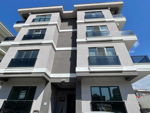 YALOVA ÇIFTLIKKÖY ÇIFTLIK MAHALLESINDE OTURUMA HAZIR SIFIR 3+1 DAIRE