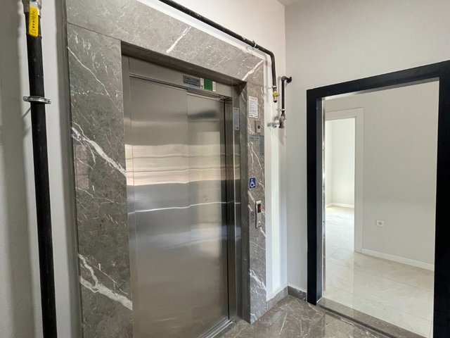 YALOVA ÇIFTLIKKÖY ÇIFTLIK MAHALLESINDE OTURUMA HAZIR SIFIR 3+1 DAIRE